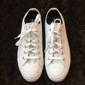Brand New Custom White Converse Woman’s size 9 Men’s size 7